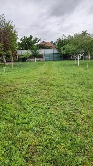 Casă de vînzare la țară cu teren 2500 mp.Apa,curent, și canal - imagine 10