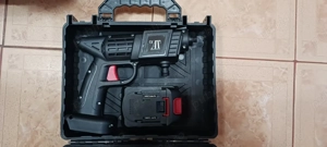 Vând aparat de spalat cu presiune cu acumulatoru 36 v