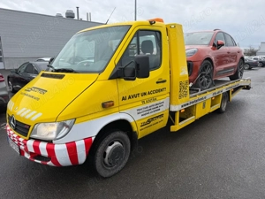 Sofer autoplatforma Tractari Auto