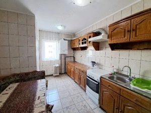 vand apartament 4 camere  - imagine 2