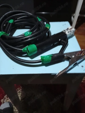 vind urgent cabluri depornire auto din cablu cu miez de cupru fi25mm la pretbun lungi de 3,5,4 ,5  