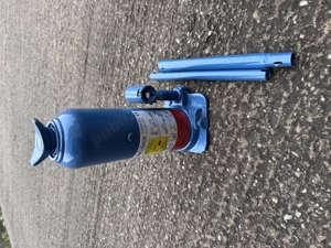 Cric hidraulic auto. - imagine 3