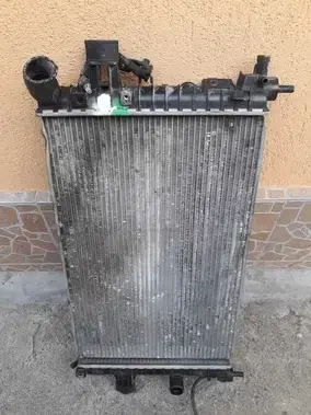 Vand 2 radiator Opel Astra h 2004