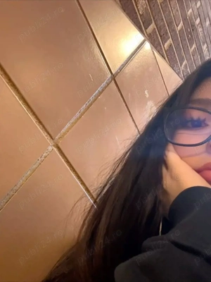 Bună:) sunt timidă, sună mă când vrei .