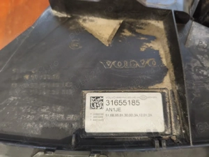 Far stanga full led adaptiv Volvo S90 V90 an 2016-2020. In perfecta stare are o clemă ruptă. Și Gril - imagine 4