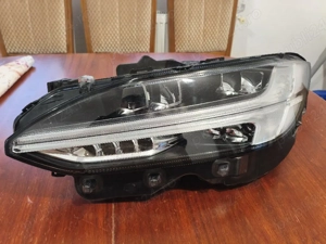 Far stanga full led adaptiv Volvo S90 V90 an 2016-2020. In perfecta stare are o clemă ruptă. Și Gril - imagine 7