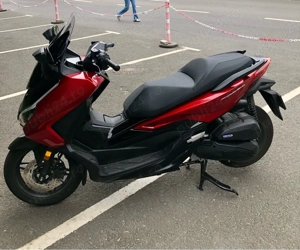 Honda Forza 125cmc 4800 km Garantie 2028 Permis Cat. B125 - imagine 5