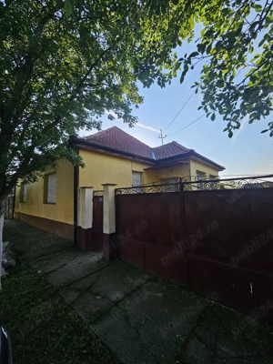 casa de vinzare comuna Olari jud Arad
