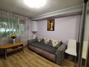 Inchiriez apartament cu 2 camere,persoană fizica 