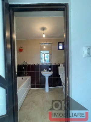 Casa 4 camere P+M zona 3 Insule - imagine 10