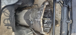 Dezmembrez Mercedes w210