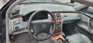 Dezmembrez Mercedes w210 - imagine 4