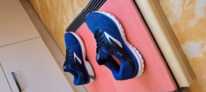 Adidasi barbati Brooks 41.5-42
