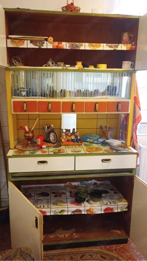 dulap vintage bucatarie 