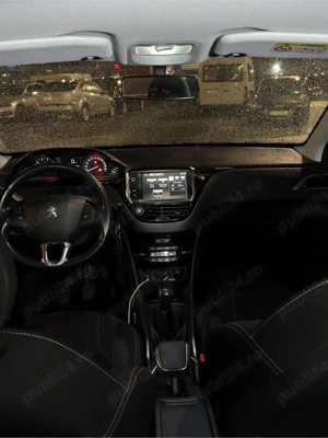 Vând Peugeot model 2008  - imagine 6