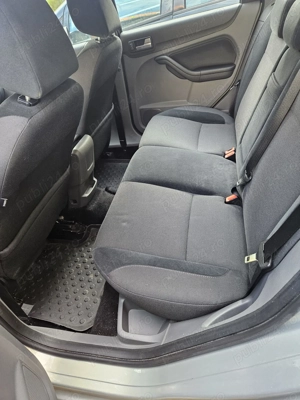 Ford Focus 2 Ghia 2009 2.0 Benzina - imagine 5
