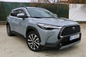 Toyota Corolla Cross - imagine 5