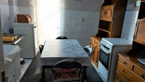 VÂND apartament 4 CAMERE DECOMANDAT, 2 băi, 2 balcoane. - imagine 5