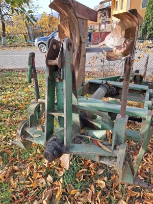 Plug Heger 3 Brazdare si Plug Gassner Reversibil cu 2 brazdare  - imagine 2