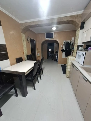 Apartament 3 camere - imagine 7