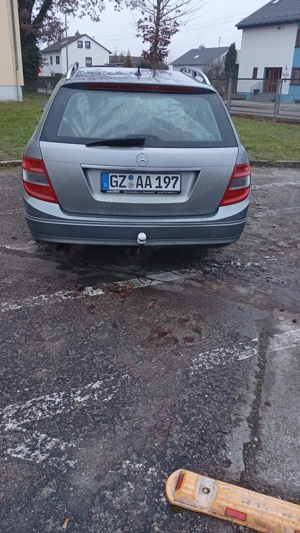 Vând Mercedes Benz C 200 - imagine 11