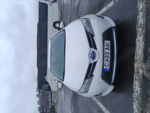 Toyota auris hybrid 2015 cu gpl - imagine 3