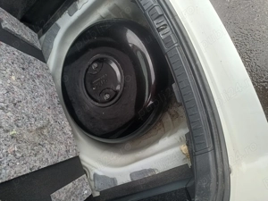 Toyota auris hybrid 2015 cu gpl