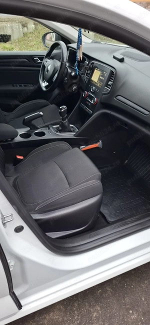 Renault megane 4 - imagine 9