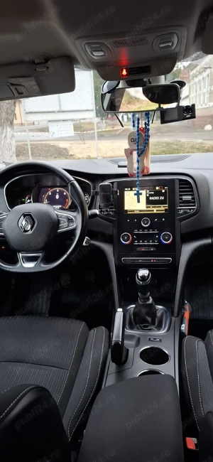 Renault megane 4 - imagine 10