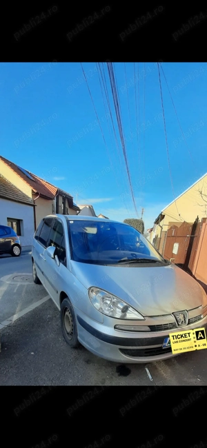 Peugeot 807 , 1800 euro negociabil 