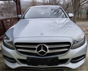 Mercedes C220 - Model 2015 - Manuala