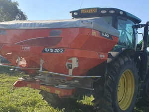 Distribuitor de ingrasaminte KUHN model AXIS 20.2 Q,  - imagine 2