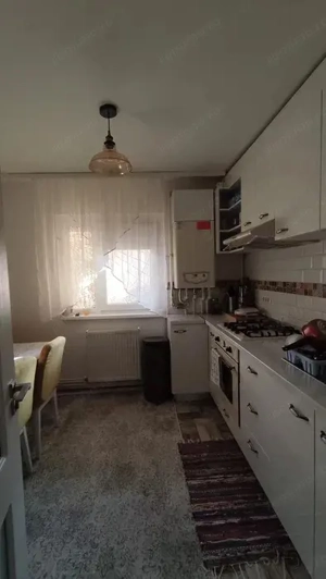 Apartament 2 camere Km 4-5 - imagine 7