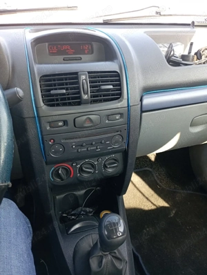 Vând Renault Clio 1,4 benzină din 2008 120,000 km 1550& neg. - imagine 2