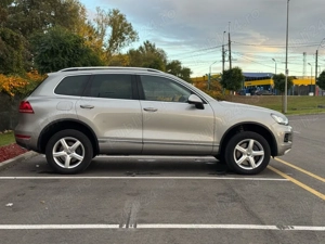 Volkswagen Touareg - imagine 3