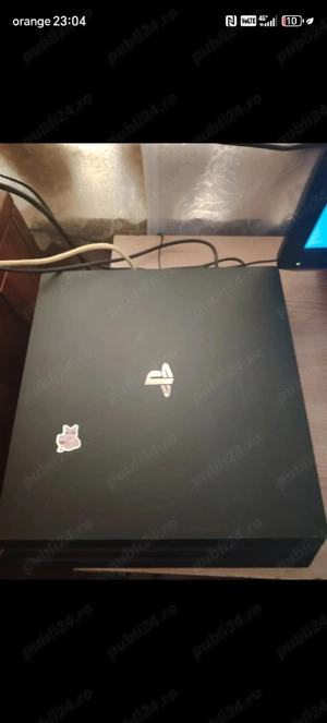 Playstation 4 pro + 3 jocuri + tastatura & mouse - stare foarte bună. - imagine 3
