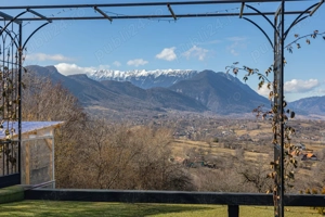 Inchiriere pensiune zona Bran,aproape de castel 3 camere,living,bucătărie, foișor, jacuzzi acoperit - imagine 2