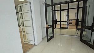 Spatiu de Birouri 180 mp Suceava Zona Metro De Vanzare - imagine 11