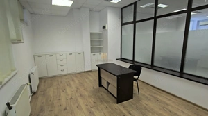 Spatiu de Birouri 180 mp Suceava Zona Metro De Vanzare - imagine 13