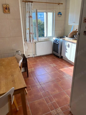 Apartament 3 camere, decomandat 79 mp total, etj 3 din 4, zona Drumul Sarii, 13 Septembrie - imagine 9