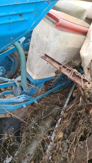 vand tractor,mori,si semanatoare - imagine 9