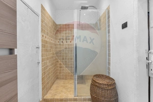 Casă cu 3 camere + teren 342 mp de vânzare - zona Boul Roșu - imagine 10