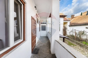 Casă cu 3 camere + teren 342 mp de vânzare - zona Boul Roșu - imagine 11