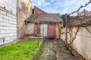 Casă cu 3 camere + teren 342 mp de vânzare - zona Boul Roșu - imagine 17