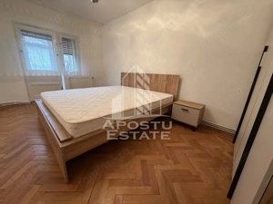 Apartament cu 3 camere, etajul 1, centrala proprie, zona Cotu Mic - imagine 7
