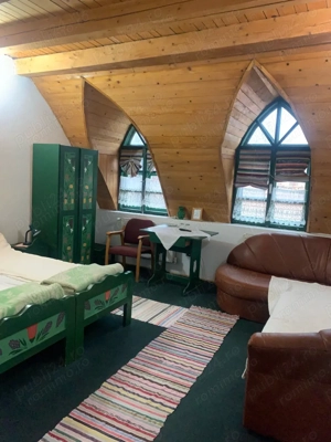 Cladire cu Arhitectura Traditionala - 691 mp - Ultracentral Oradea - imagine 14