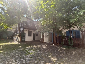 Cladire cu Arhitectura Traditionala - 691 mp - Ultracentral Oradea - imagine 7