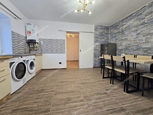 Casă renovată, zonă centrală, singur in curte. Doar 99000 euro! - imagine 7