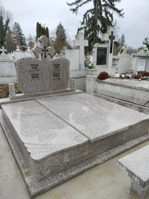 Monumente funerare granit  - imagine 2