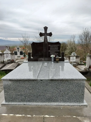 Monumente funerare granit  - imagine 3